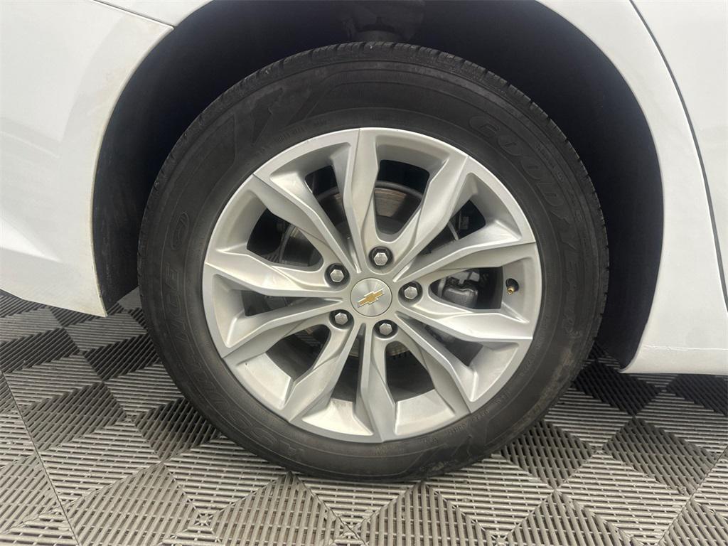 used 2024 Chevrolet Malibu car, priced at $18,064