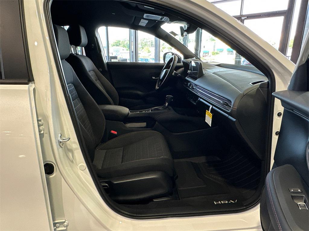 new 2026 Honda HR-V car, priced at $29,450