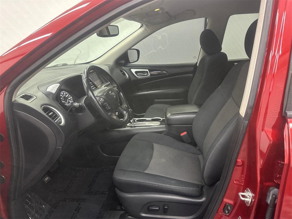 used 2019 Nissan Pathfinder car, priced at $13,992