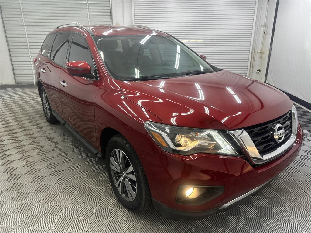 used 2019 Nissan Pathfinder car, priced at $13,992