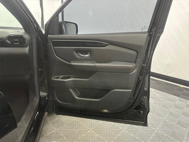 used 2025 Honda Pilot car, priced at $48,909