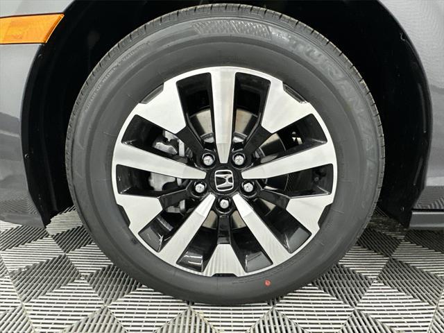 new 2025 Honda Odyssey car, priced at $43,670