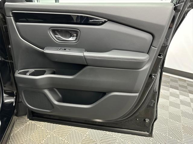 new 2025 Honda Pilot car, priced at $50,670