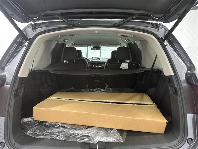 new 2025 Honda Pilot car, priced at $47,050