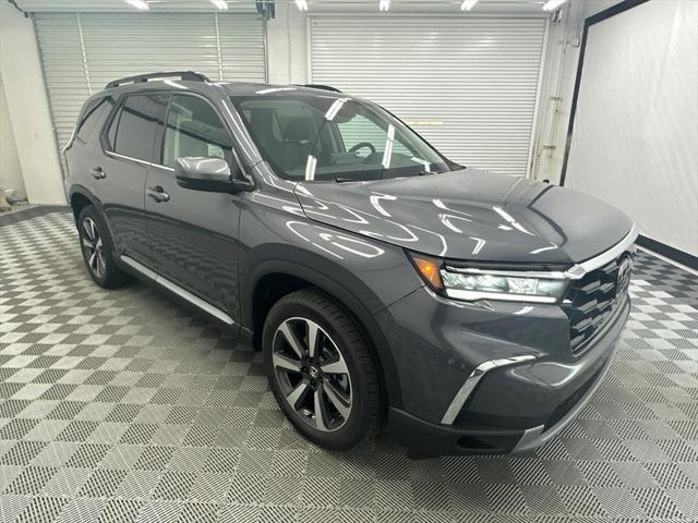 new 2025 Honda Pilot car, priced at $48,950