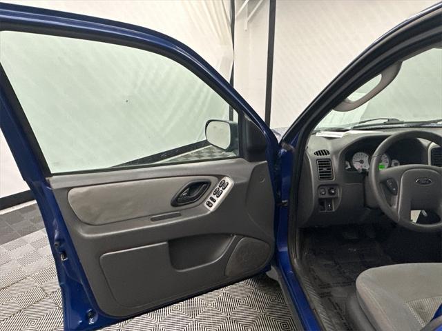 used 2007 Ford Escape car, priced at $5,995