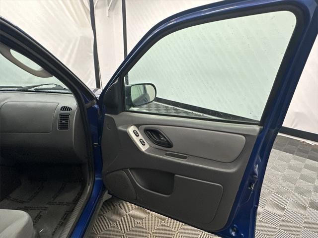 used 2007 Ford Escape car, priced at $5,995