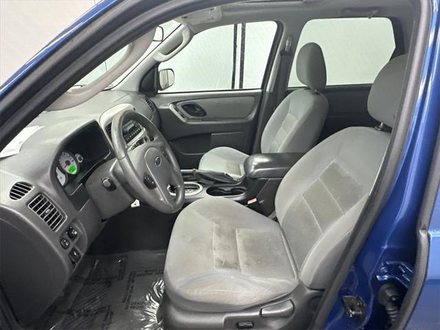 used 2007 Ford Escape car, priced at $5,995