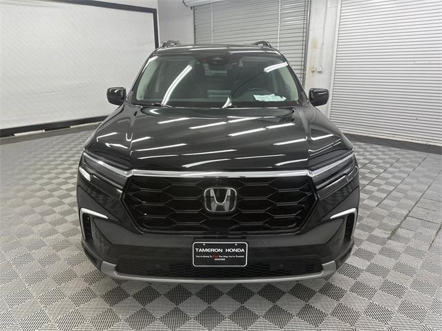 used 2023 Honda Pilot car, priced at $38,998