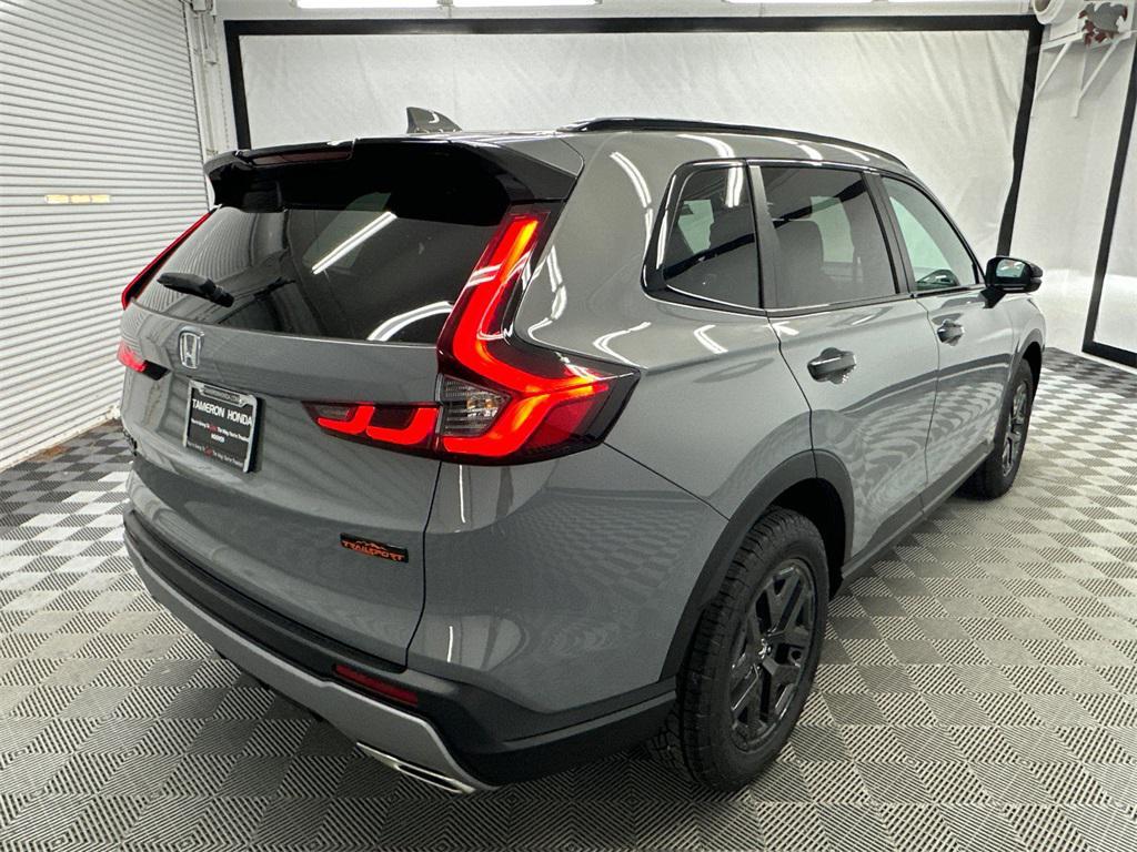 new 2026 Honda CR-V Hybrid car, priced at $40,650