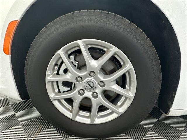 used 2022 Chrysler Pacifica car, priced at $19,999