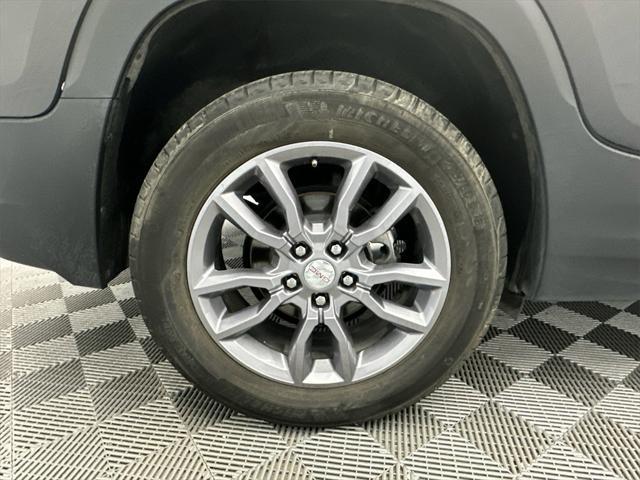 used 2023 GMC Terrain car, priced at $22,149