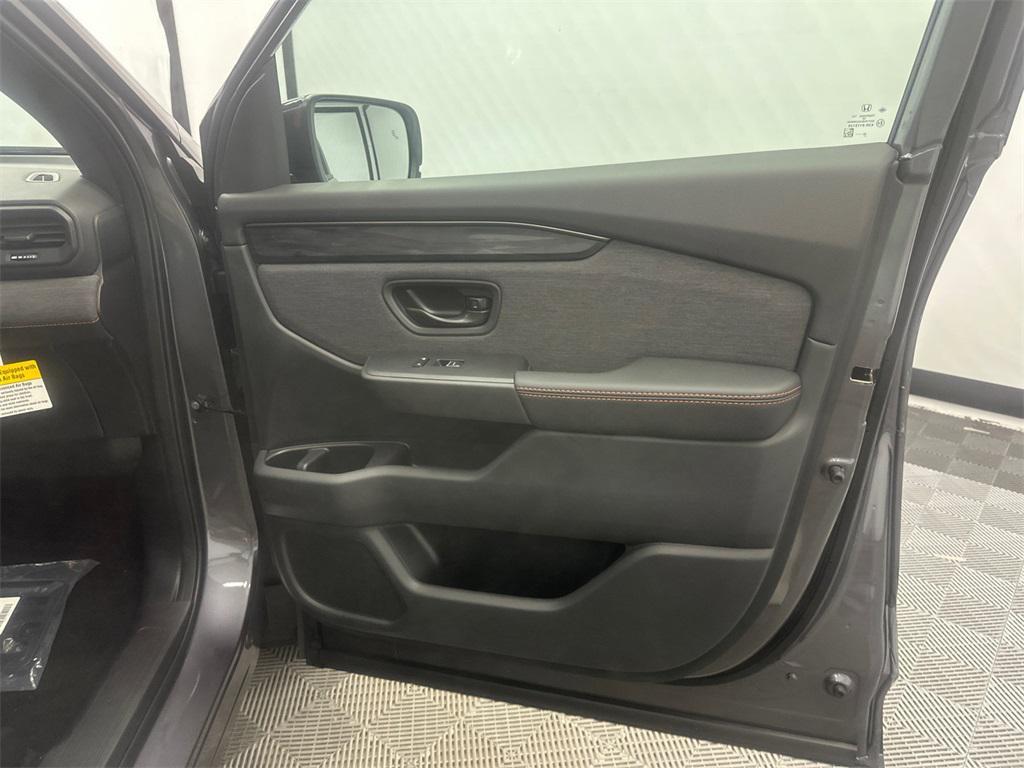 new 2026 Honda Passport car, priced at $49,945