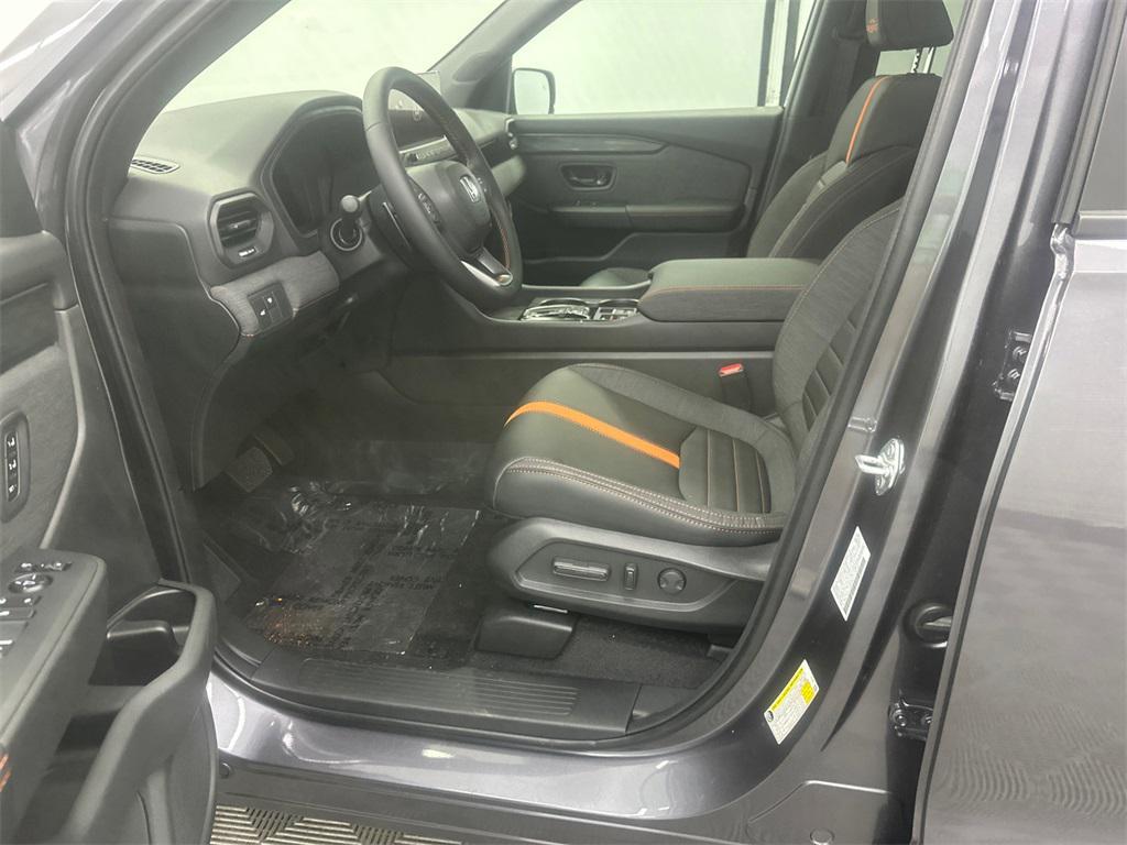 new 2026 Honda Passport car, priced at $49,945