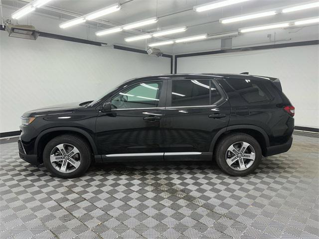 used 2023 Honda Pilot car, priced at $34,998