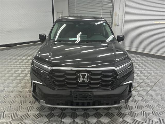 used 2023 Honda Pilot car, priced at $34,998