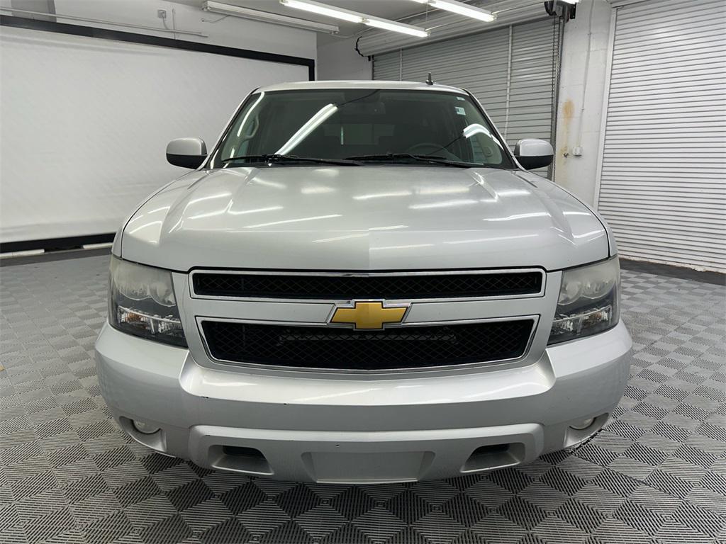 used 2014 Chevrolet Suburban car, priced at $8,995