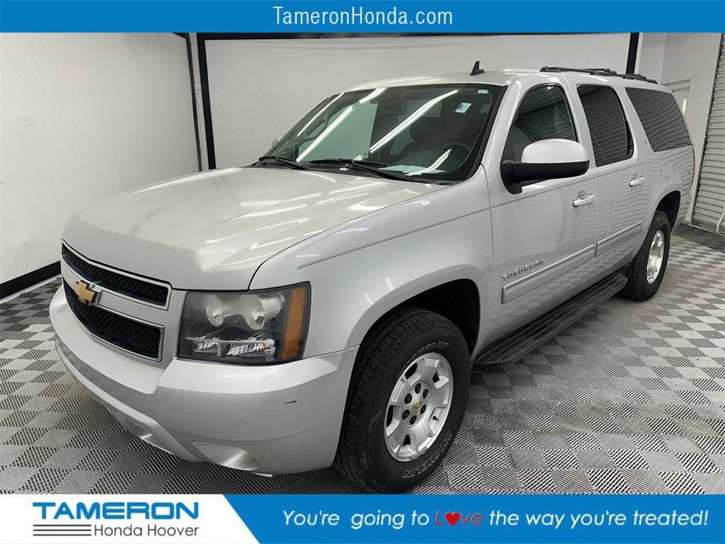 used 2014 Chevrolet Suburban car, priced at $8,995