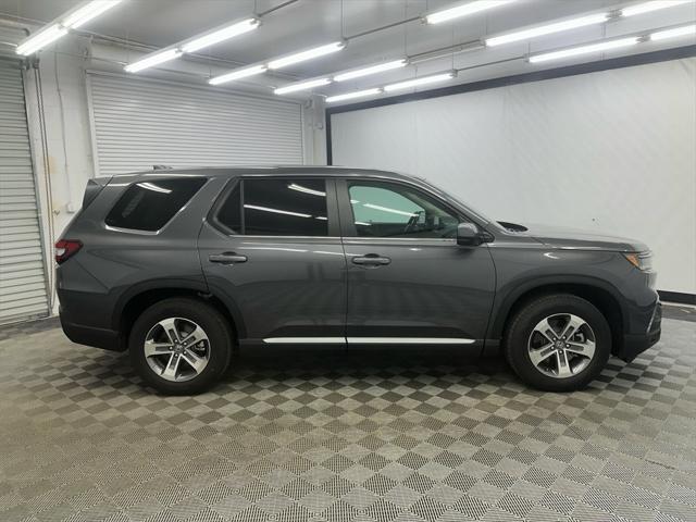 new 2025 Honda Pilot car, priced at $44,950