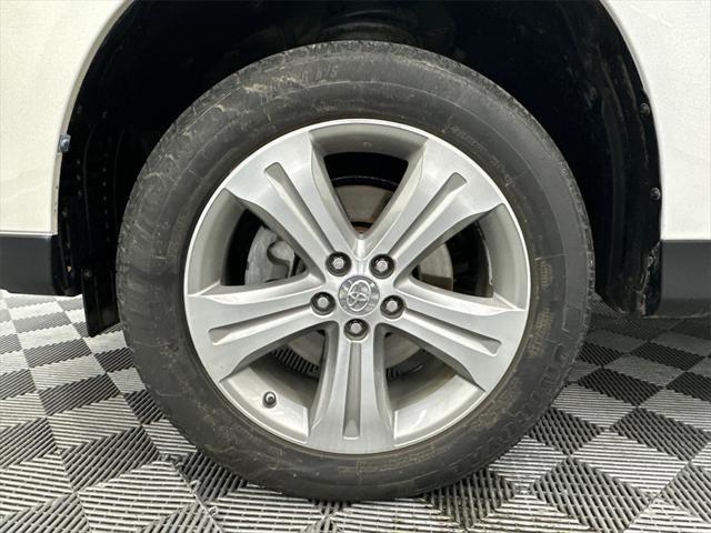 used 2013 Toyota Highlander car, priced at $12,965