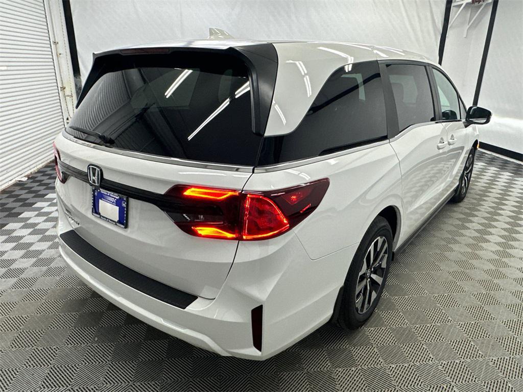 new 2026 Honda Odyssey car, priced at $45,775