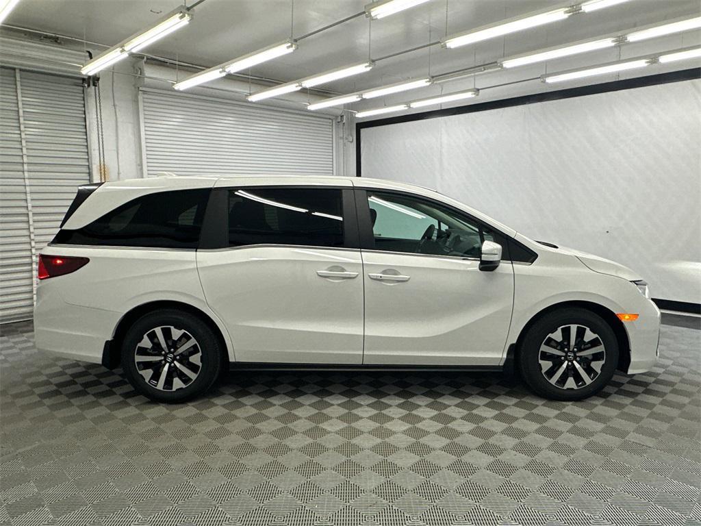 new 2026 Honda Odyssey car, priced at $45,775