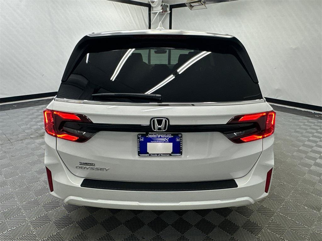 new 2026 Honda Odyssey car, priced at $45,775