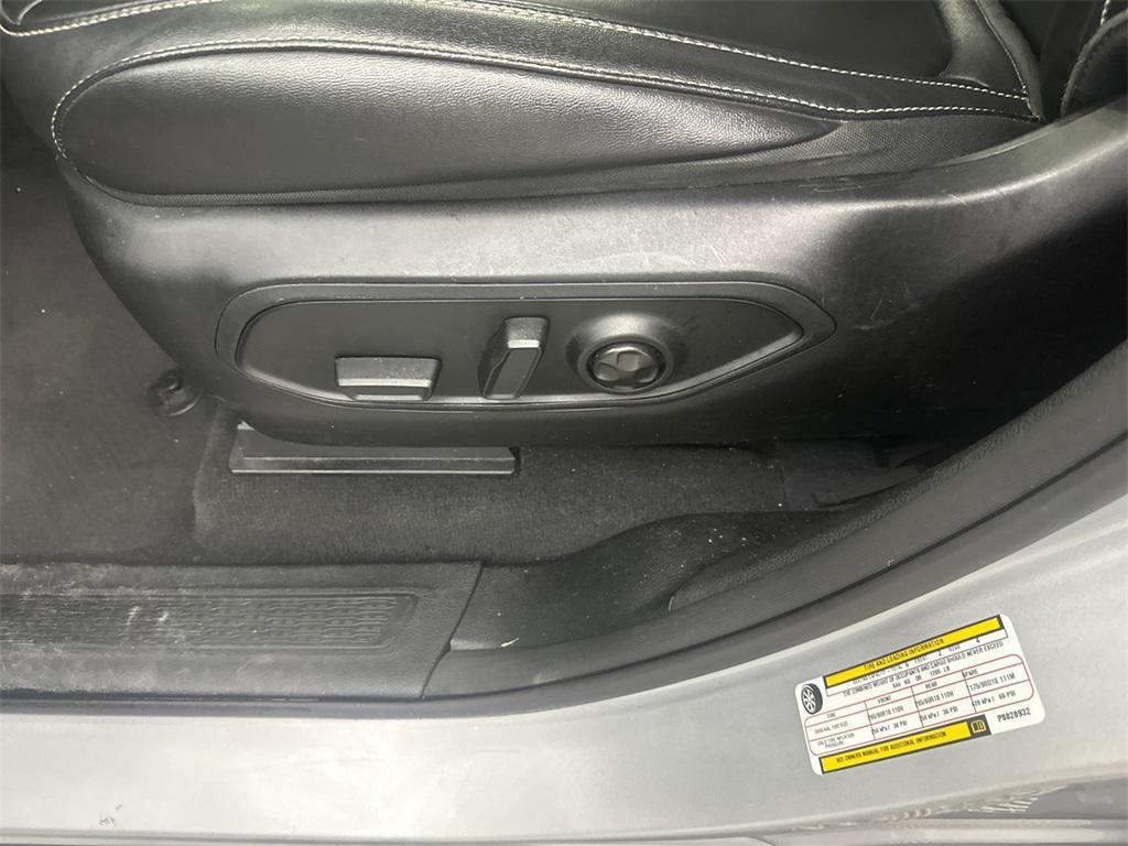 used 2023 Jeep Grand Cherokee L car, priced at $26,041