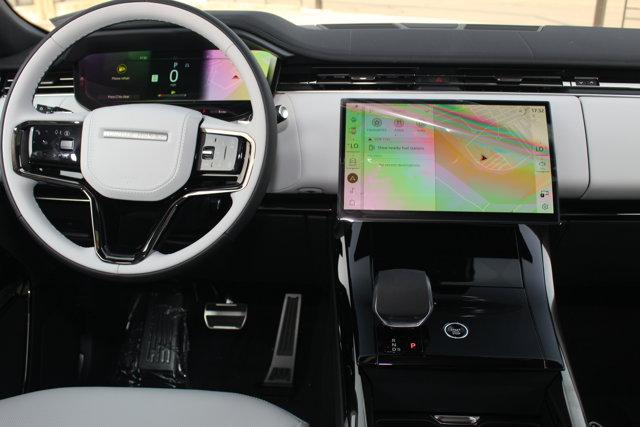 new 2025 Land Rover Range Rover Sport car, priced at $102,040