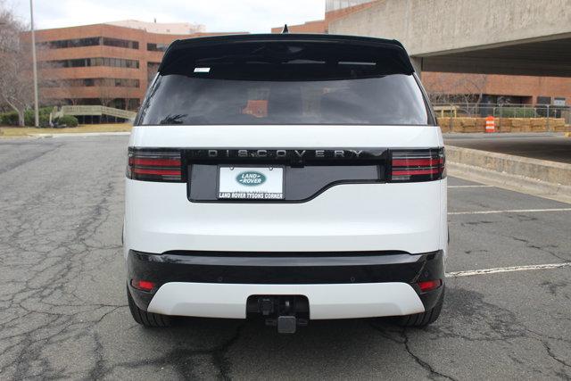 used 2024 Land Rover Discovery car, priced at $62,869