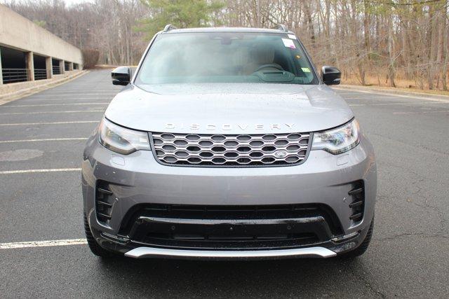 new 2024 Land Rover Discovery car, priced at $88,108