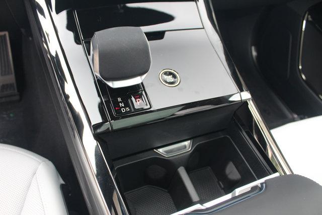 new 2025 Land Rover Range Rover Sport car, priced at $98,605