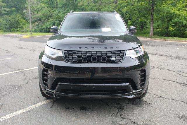 new 2025 Land Rover Discovery car, priced at $77,118