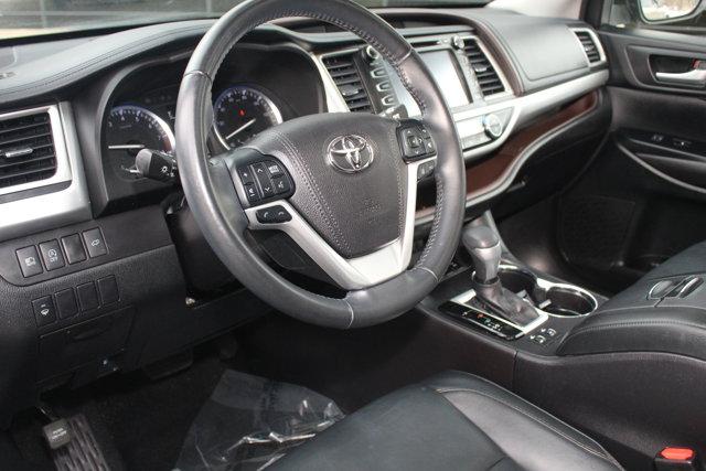 used 2017 Toyota Highlander car, priced at $23,950