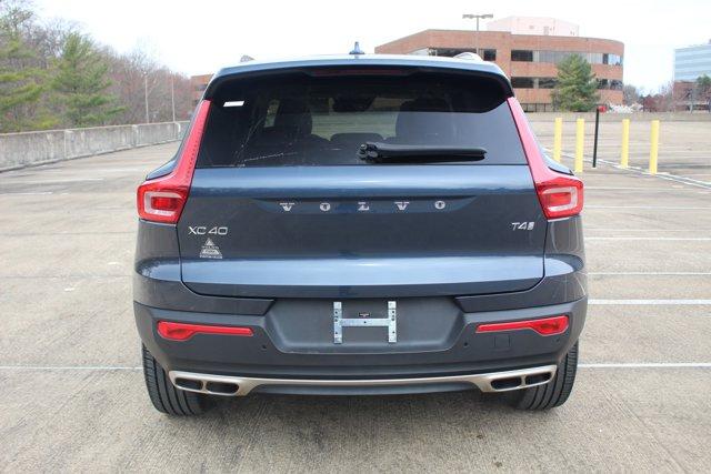 used 2019 Volvo XC40 car, priced at $25,672