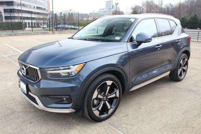 used 2019 Volvo XC40 car, priced at $25,542