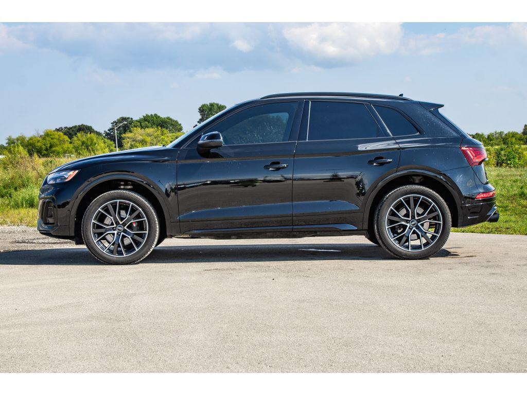 used 2022 Audi SQ5 car, priced at $37,499