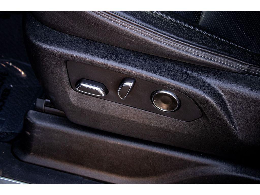 used 2021 GMC Yukon car, priced at $48,990