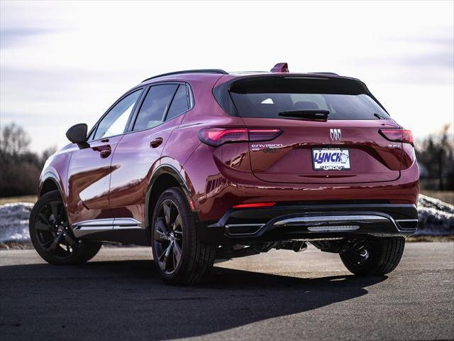 new 2025 Buick Envision car, priced at $42,593