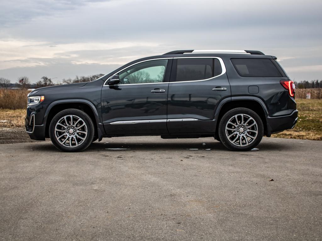 used 2023 GMC Acadia car, priced at $34,999