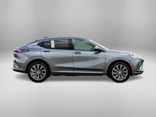 new 2025 Buick Envista car, priced at $30,190