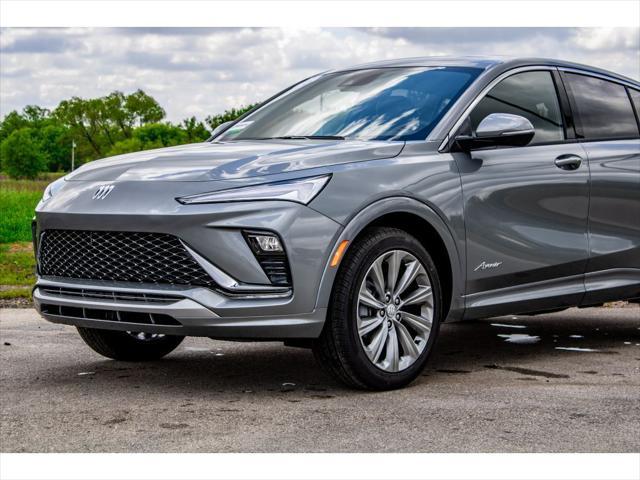 new 2025 Buick Envista car, priced at $30,190