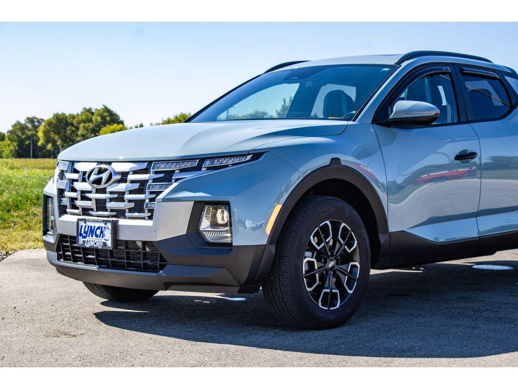 used 2023 Hyundai SANTA CRUZ car, priced at $25,499