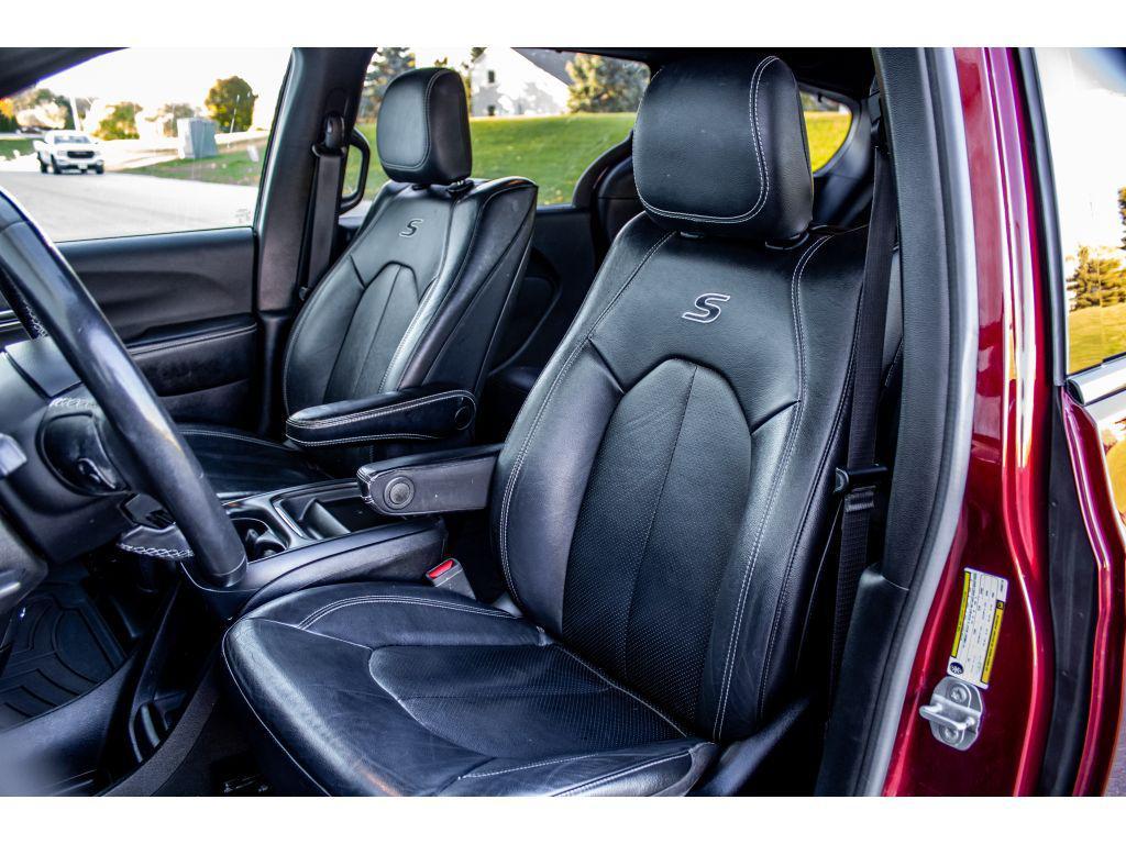 used 2020 Chrysler Pacifica car, priced at $24,799