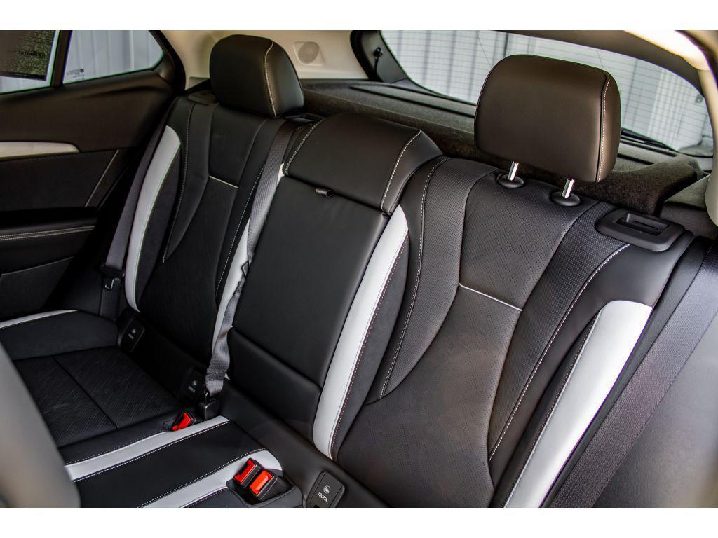 new 2025 Buick Envision car, priced at $40,881