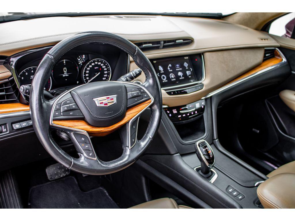 used 2018 Cadillac XT5 car, priced at $19,499