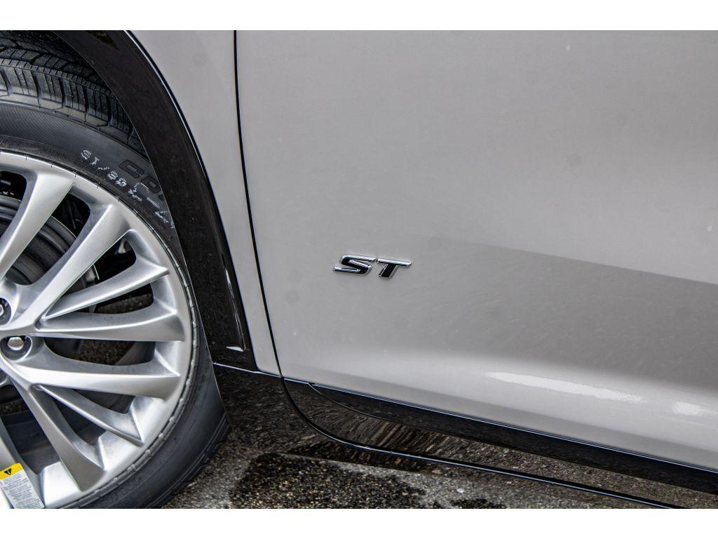 new 2026 Buick Enclave car, priced at $58,535
