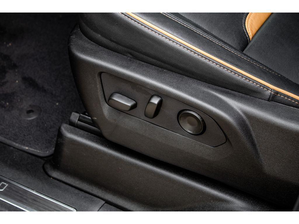 used 2024 GMC Yukon car, priced at $67,799