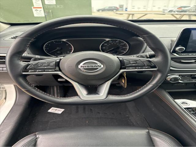 used 2019 Nissan Altima car, priced at $18,999