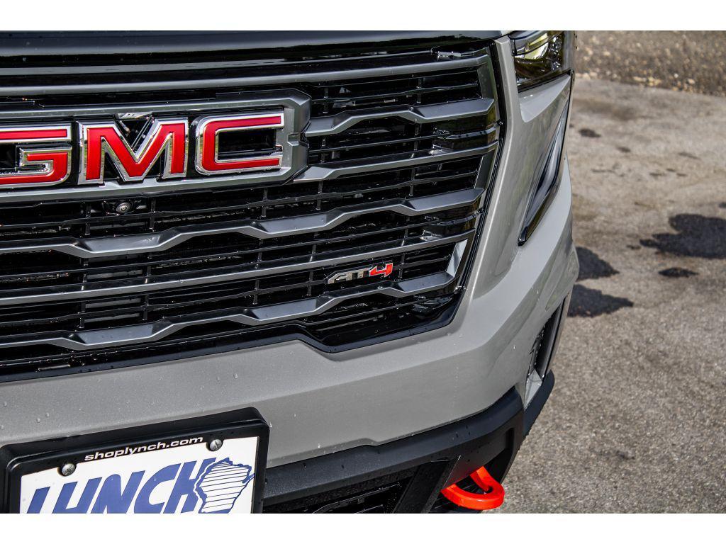 new 2026 GMC Acadia car, priced at $53,580
